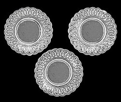 Lace-Edged Plates, 3Pc Crystal Clear Plastic
