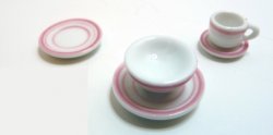 A Place setting with Pink edges