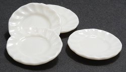 IM65637 - White Fluted Edge Plates, 4PC