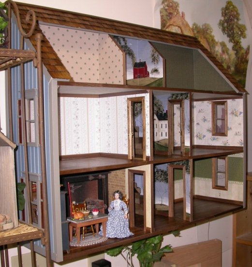 Salem Dollhouse Kit - Click Image to Close